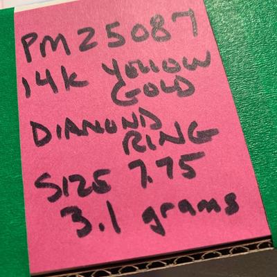 14k Gold Diamond Estate Ring 3.12 grams