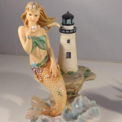 Pair of 'Syrens of the Sea' Mermaid Figurines