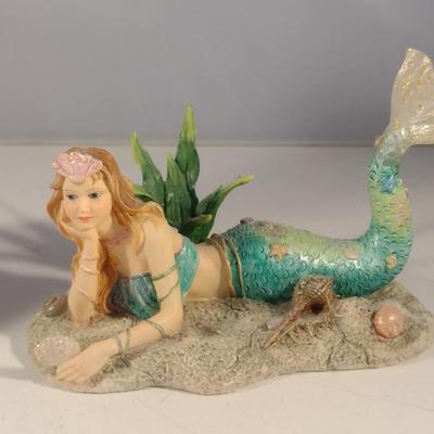 Pair of 'Syrens of the Sea' Mermaid Figurines