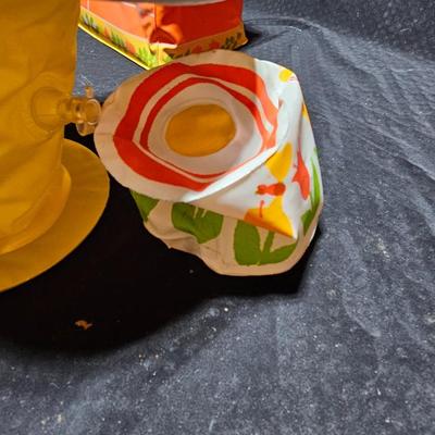 Vintage BARBIE PUFF & PLAY Inflatable Blow Up Dinette Furniture 1977 with inflatable kitchen