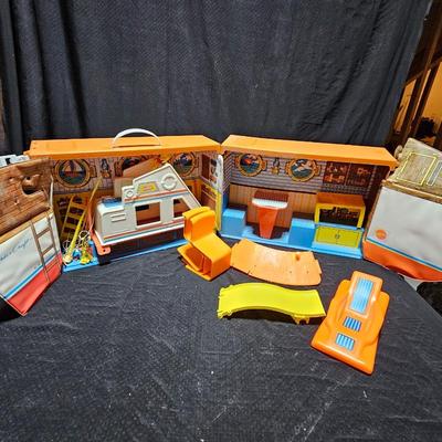 Barbie Dream Boat in Original Box 1974 with some accessories