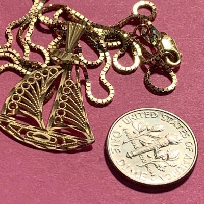 14k Gold Necklace w/ Sailboat Pendant