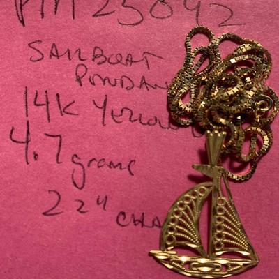 14k Gold Necklace w/ Sailboat Pendant