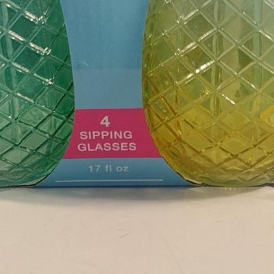 Beverage Set- Four Sipping Jars with Metal Lids and Straws