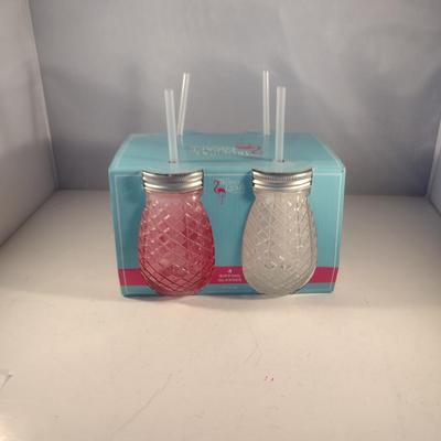 Beverage Set- Four Sipping Jars with Metal Lids and Straws