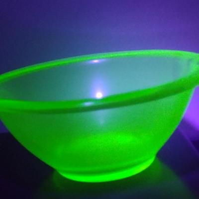 Antique Uranium Glass Mixing Bowl- Approx 9" in Diameter