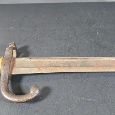 LOT 281: Antique French Model 1866 CHASSEPOT YATAGHAN Sword Bayonet