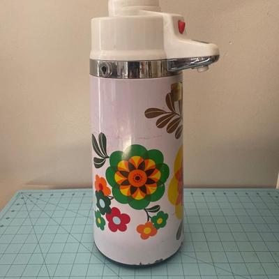 Vintage beverage cooler