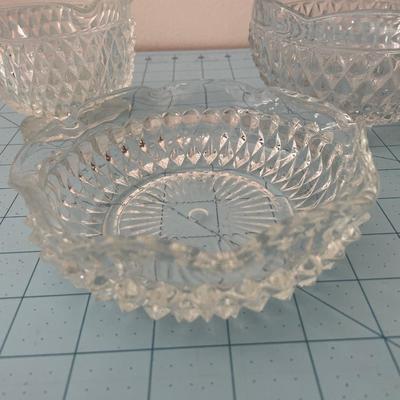 3 diamond cut bowls