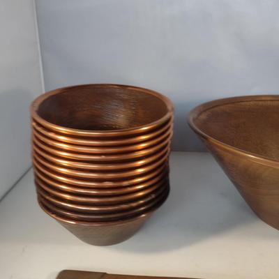 Vintage Faux Wood Salad Set with Copper Rim- 15 Piece