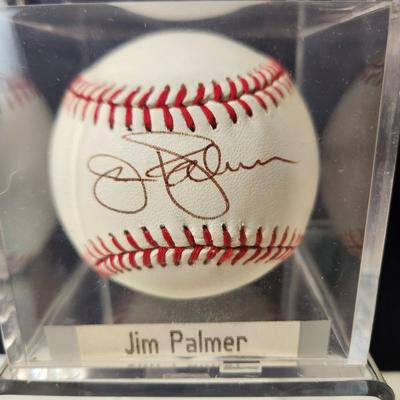 Jim Palmer Orioles Signed Baseball In Collectors Case