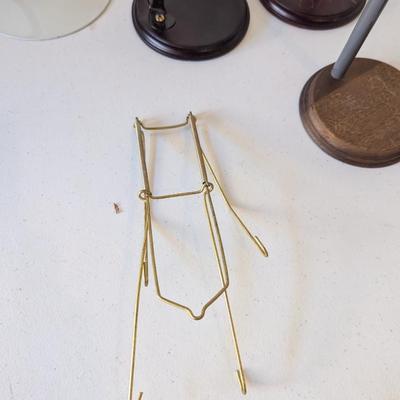Doll Stands & Plate Holders