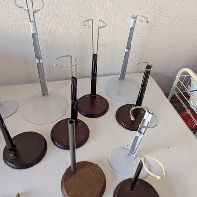 Doll Stands & Plate Holders