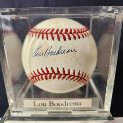 Lou Boudreau Signed Baseball In Collectors Case