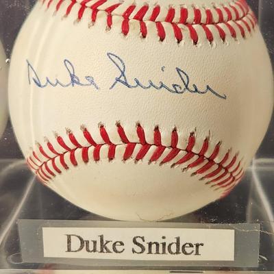 Duke Snider Signed Baseball In Collectors Case