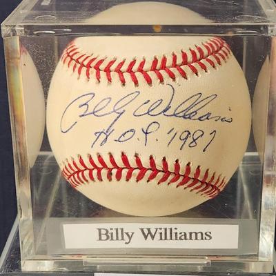 Billy Williams HOF 1987 Signed Baseball In Collectors Case