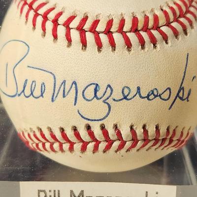 Bill Mazeroski Pittsburgh Pirates Signed Baseball In Collectors Case