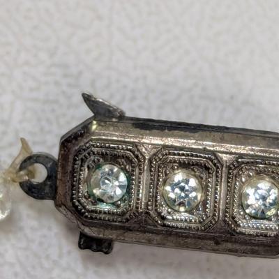 Assortment Of Costume Jewelry Clasp 835 & G Silver
