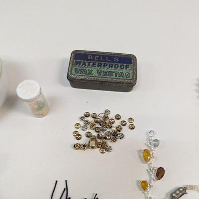 Assortment Of Costume Jewelry Clasp 835 & G Silver