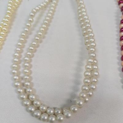 Vintage Necklaces Some Made In Japan & Hong Kong