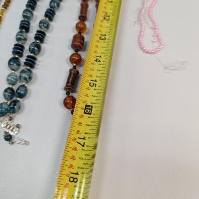 Vintage Necklaces Some Made In Japan & Hong Kong