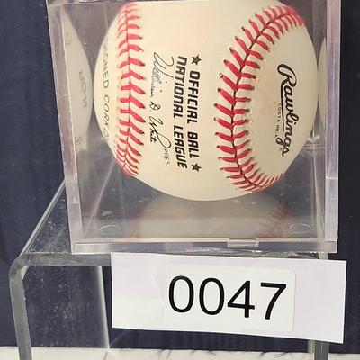 Eddie Mathews Signed Baseball In Collectors Case