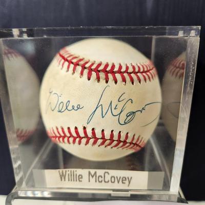 Willie McCovey Signed Baseball In Collectors Case