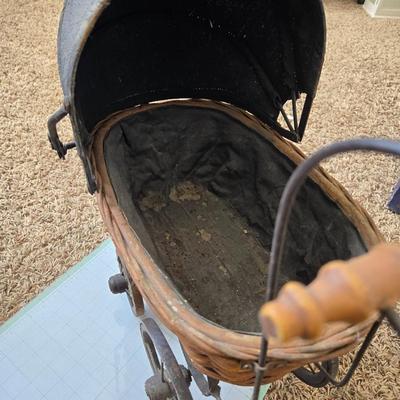 Sale Photo Thumbnail #276: Vintage doll stroller