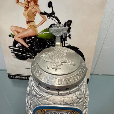 HARLEY DAVIDSON MEMORABILIA