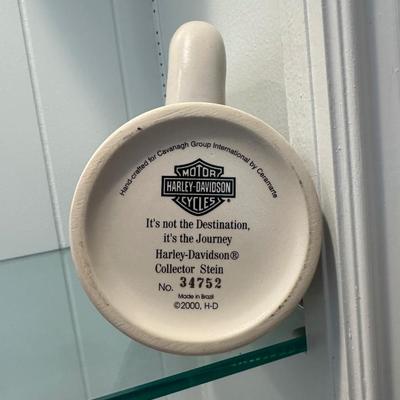 HARLEY DAVIDSON MEMORABILIA