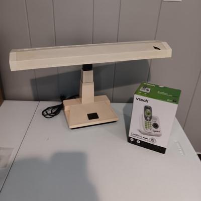 DESK LAMP AND VTECH CORDLESS PHONE