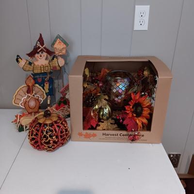 FALL DECORATIONS