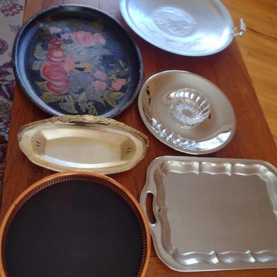 Collection of Metal Trays/Serving Dishes