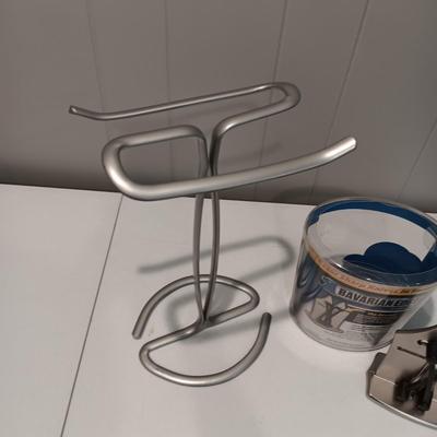 LIKE NEW BAVARIAN EDGE KNIFE SHARPENER AND HAND TOWEL HOLDER