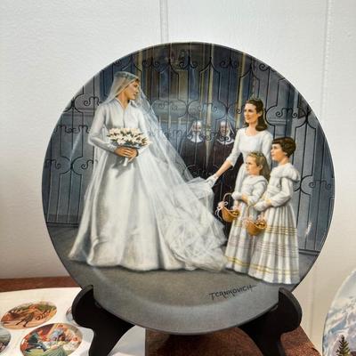 KNOWLES “SOUND OF MUSIC” COLLECTOR PLATES
