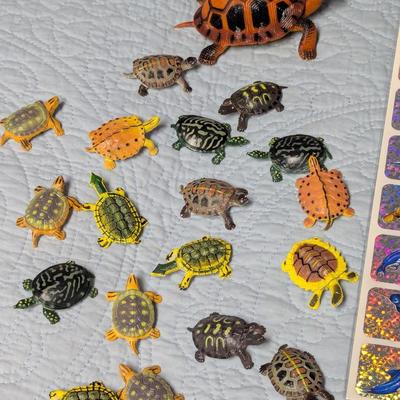 Plastic Turtles & Fish Stickers Aquatic Destination Adventures (BR2)