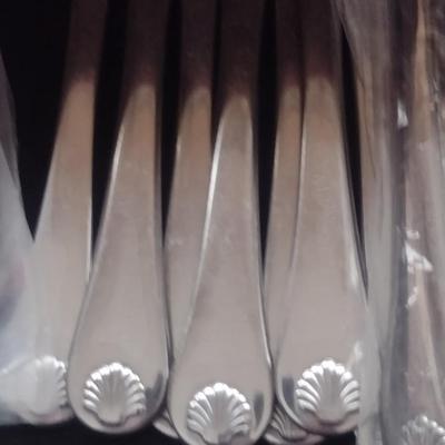 Reed & Barton Stainless Flatware- Approx 80 Pieces