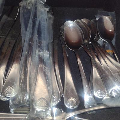 Reed & Barton Stainless Flatware- Approx 80 Pieces