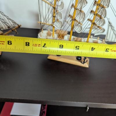 Wooden Sailboat Sailing Ship Models (O)