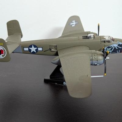 B-25J Mitchell "Betty's Dream" Bomber (O)