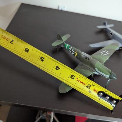 Plastic Model Airplanes (O)