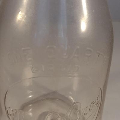 Mooney Bros Dairy Netcong, NJ Quart Milk Bottle with Metal Cap