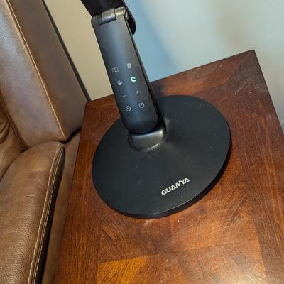 Guanya Desk Lamp