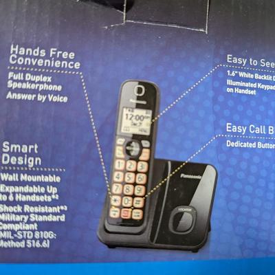 Digital Video Camera Lumix Camera Panasonic Hands Free Telephone SONY Walkman (O)