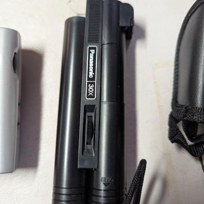 Digital Video Camera Lumix Camera Panasonic Hands Free Telephone SONY Walkman (O)