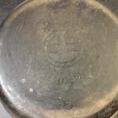 Griswold 8 and 5 Cast Iron Pan And Cast Iron Trivet