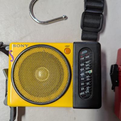 Hand Held Scales SONY Radio (O)