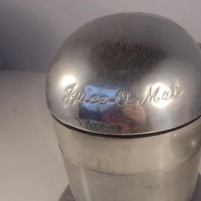 Juice-O-Mat Vintage Juicer