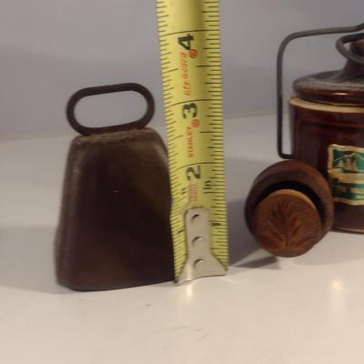 Assorted Milk/Dairy Accessories