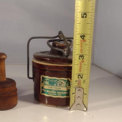 Assorted Milk/Dairy Accessories